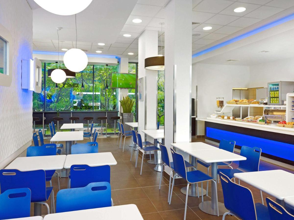 Hotell Ibis Budget West Station *